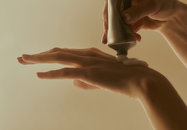 YOUR 4 STEP HAND CARE ROUTINE