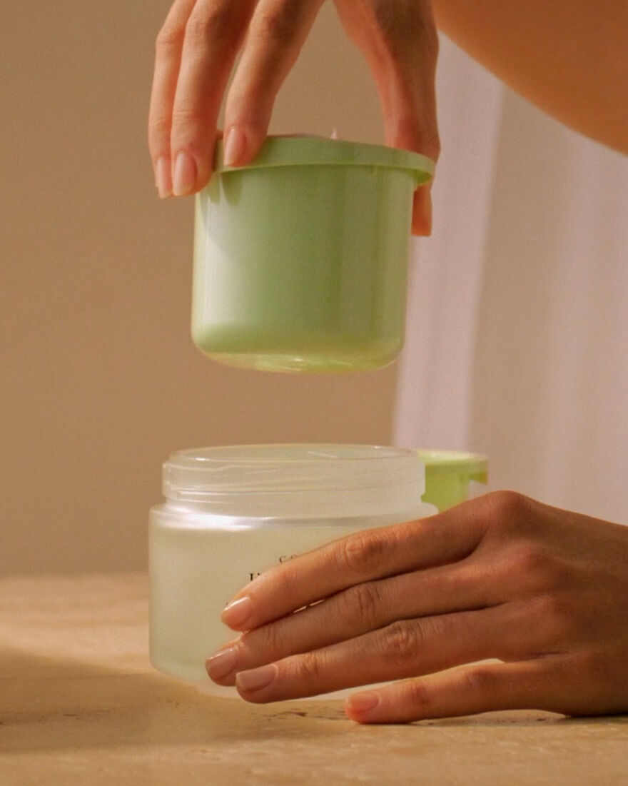 Almond Milk Concentrate Refill, AURECT (2) 200 ml | L&rsquo;Occitane en Provence